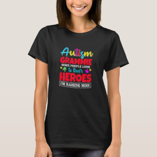 Kvinnors Autism Mormor Människor Söker Upp Deras H T Shirt