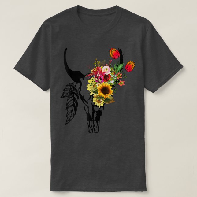 Kvinnors Cow Skull Boho Blommigt Ro Solrosdiagram T Shirt (Design framsida)