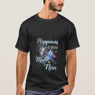 Kvinnors dragonflyglycka blir Mamma och nan T Shirt