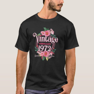 Kvinnors födelsedag född i februari 1972 blommor B T Shirt