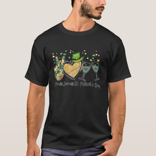 Kvinnors fred Kärlek St patrick's day Cheer Drinki T Shirt (Framsida)