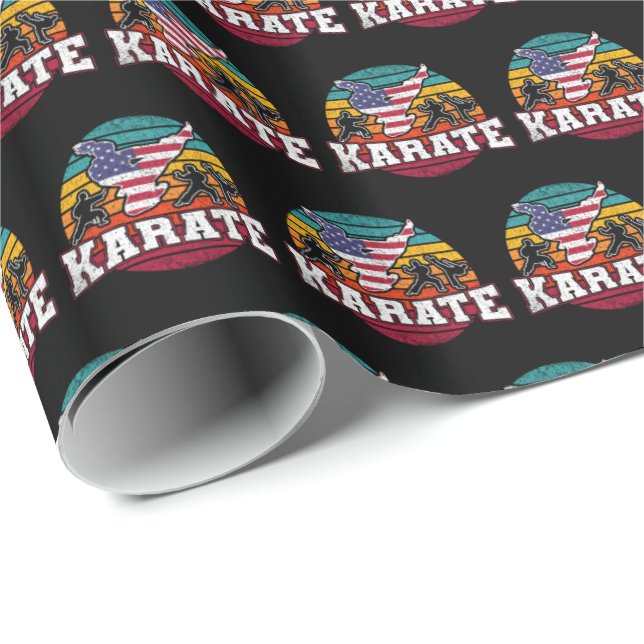 Kvinnors Karat - Flickor Martial Arts USA flagga Presentpapper (Rullad Hörn)