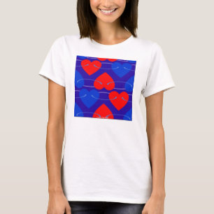 KVINNORS MODE - RÖDA OCH BLÅDA HJÄRTOR PÅ VITA T SHIRT