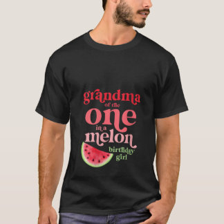 Kvinnors Mormor till den i en melon födelsedagsfli T Shirt