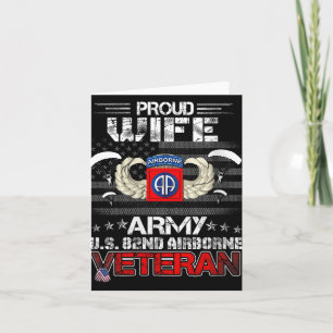 Kvinnors stolta fru armé USA 82nd Airborne veteran Kort