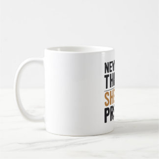 Kvinnors styrka och jämställdhet mellan kvinnor oc kaffemugg
