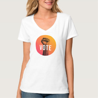 Kvinnors V-ringad kortärmad t-shirt med Power Vote