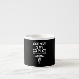 Kvinnovetenskapen är min medpilot Funny Gift Espressomugg