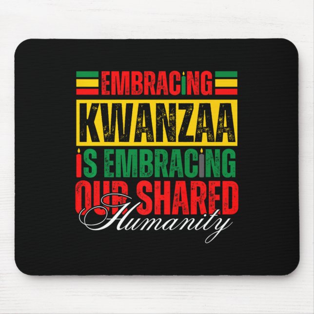 Kwanzaa är vårt gemensamma humanistiska afrikanskt musmatta (Framsidan)