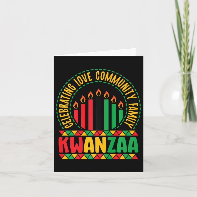 Kwanzaa - Celebrerar Kärlek Gemenskap & Familj  Kort (Framsida)