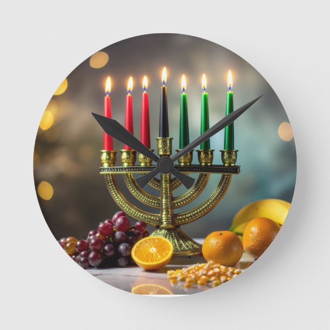 KWANZAA - KINARA -  RUND KLOCKA (Framsida)