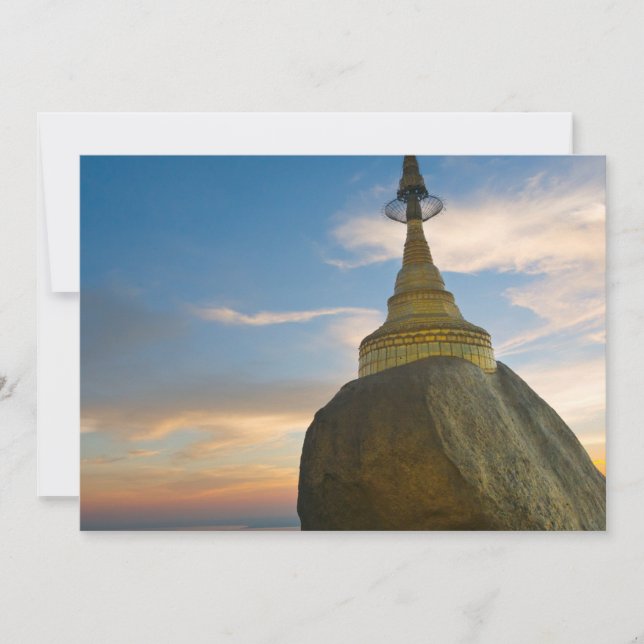 Kyaiktiyo Pagoda vid solnedgång Kort (Framsida)