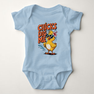 Kycklingar Gillar Mig – Rolig Anka Puns T Shirt