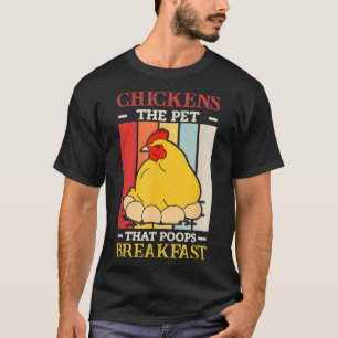 Kycklingar som spottar på gården med frukost. t shirt