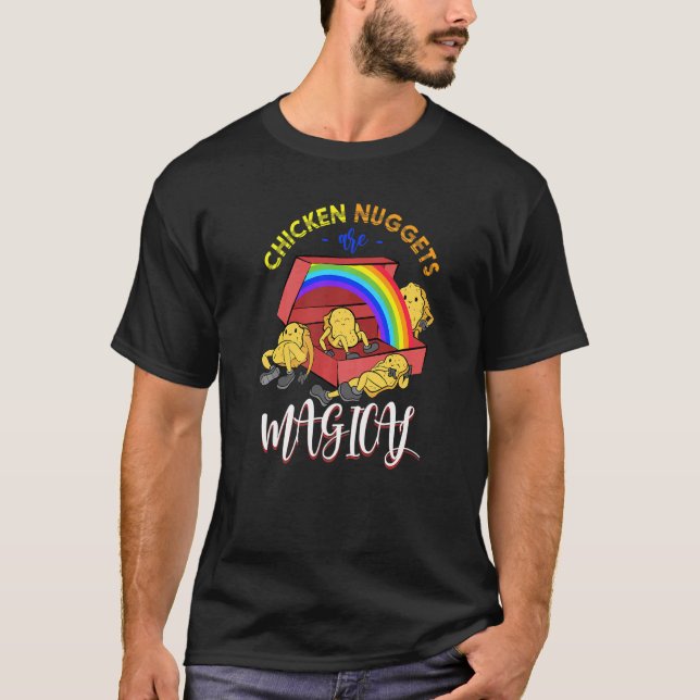 Kycklingnuggets Är Magiska Regnbåge Kycklingnugget T Shirt (Framsida)