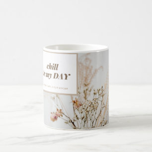 Kyla min dag med varje sipp kaffemugg