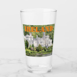 Kyle Moore Abby castle Irland. Glaskopp