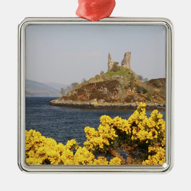 Kyleakin, Skottland. De forntida ruinerna av 2 Julgransprydnad Metall (Framsidan)