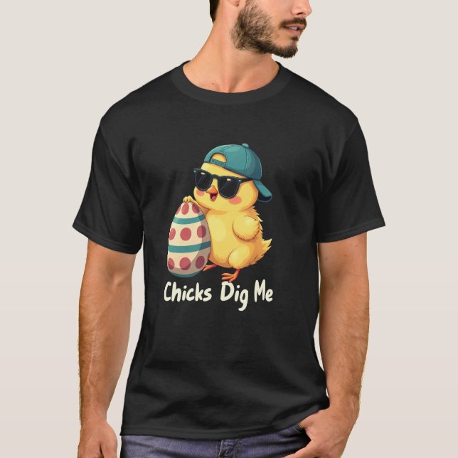 Kyllingar Gräver Mig Ägg T Shirt (Framsida)