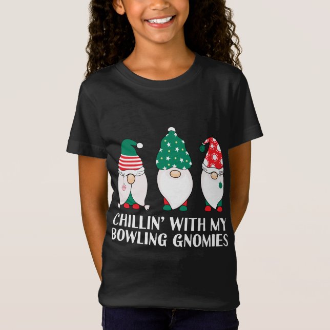 Kylning med min Bowling Gnomies PJ Funny Gnome Pu T Shirt (Framsida)