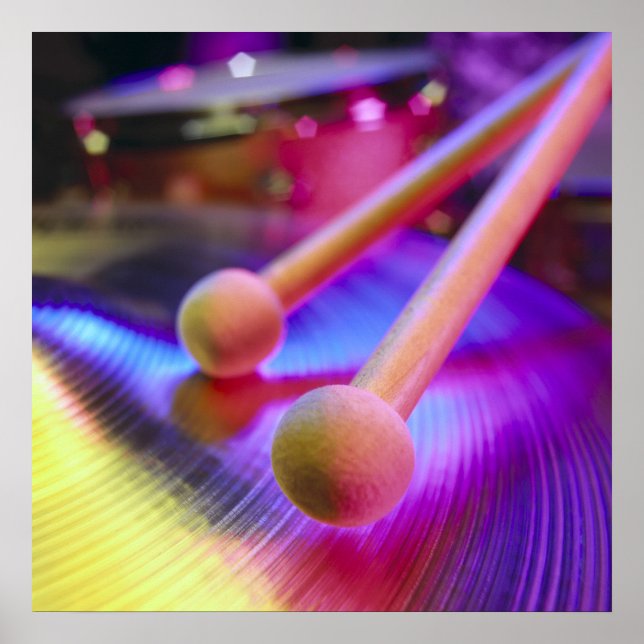 Kymbal och Round Tip Drum Sticks Poster (Framsidan)