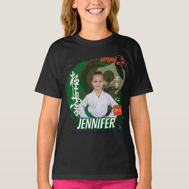Kyokushin Girl Green Belt Personalized Team  T Shirt (Framsida)