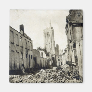Kyrka för St. Jacob, Ypres, Juni 1915 Magnet