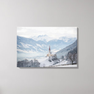 Kyrka i Zillertal i vinterkanvastryck Canvastryck