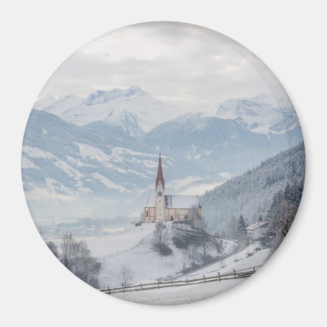 Kyrkan i Zillertal under vinterrundmagnet Magnet (Framsidan)