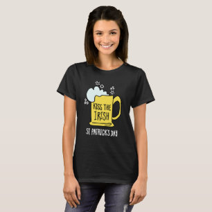 Kyss den irländska ölfesten St. Patrick's Day Svar T Shirt