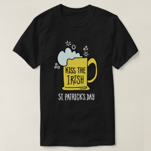 Kyss den irländska ölfesten St. Patrick's Day Svar T Shirt