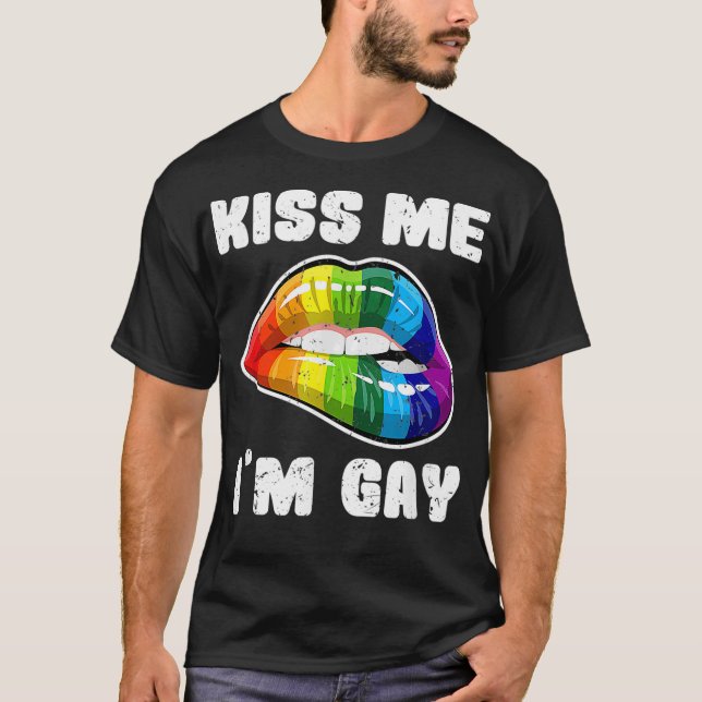 Kyss mig Im gay LGBTQ-regnbåge läppar _1 T Shirt (Framsida)