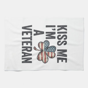 Kyss mig jag är en veteran Shamrock Vintage skjort Kökshandduk