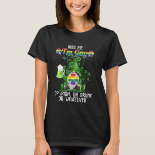 Kyss mig, jag är gay eller irländare, eller drucke t shirt