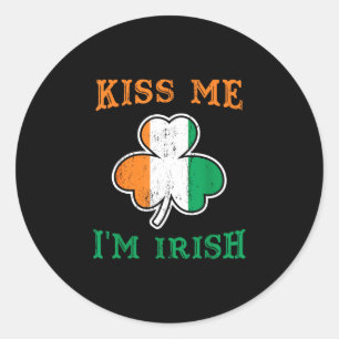 Kyss mig jag är irländsk rolig st patricks dag runt klistermärke