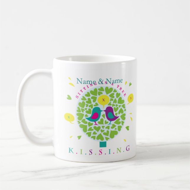 KYSSA I ett personifierat TRÄD Kaffemugg (Vänster)
