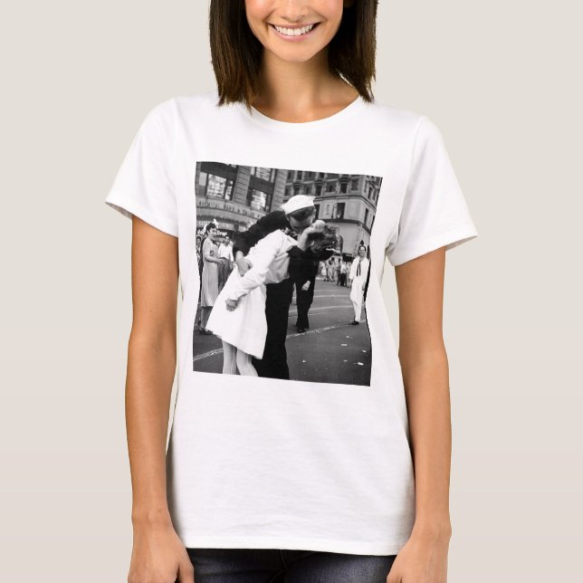 Kyssa krig Goodbye kvadrera stundom T-shirt (Framsida)
