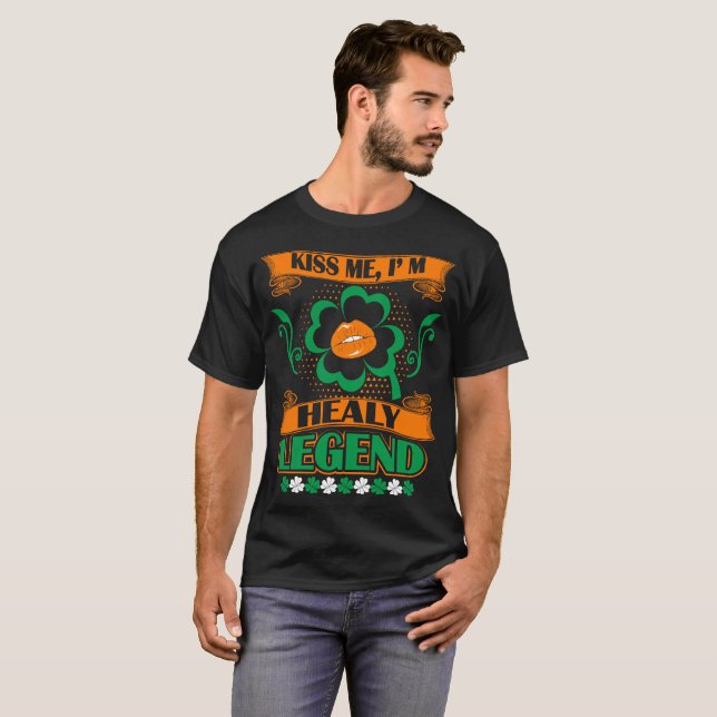 Kyssa mig för den St Patrick för den T Shirt (Hel framsida)
