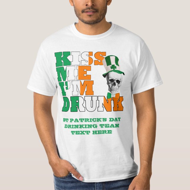 Kyssa mig I förmiddagen drack St Patrick T-shirt (Framsida)