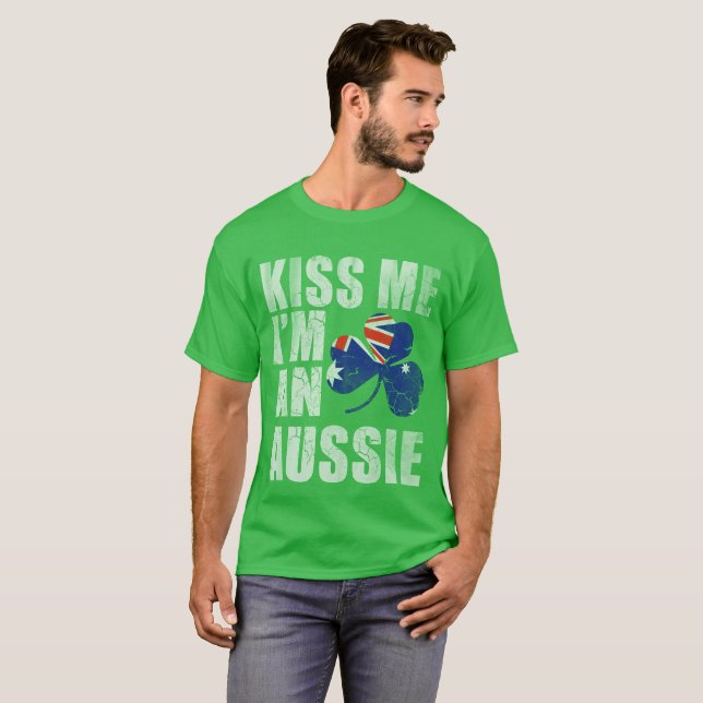 Kyssa mig I-förmiddagen en Aussie st patrick's day Tee (Hel framsida)