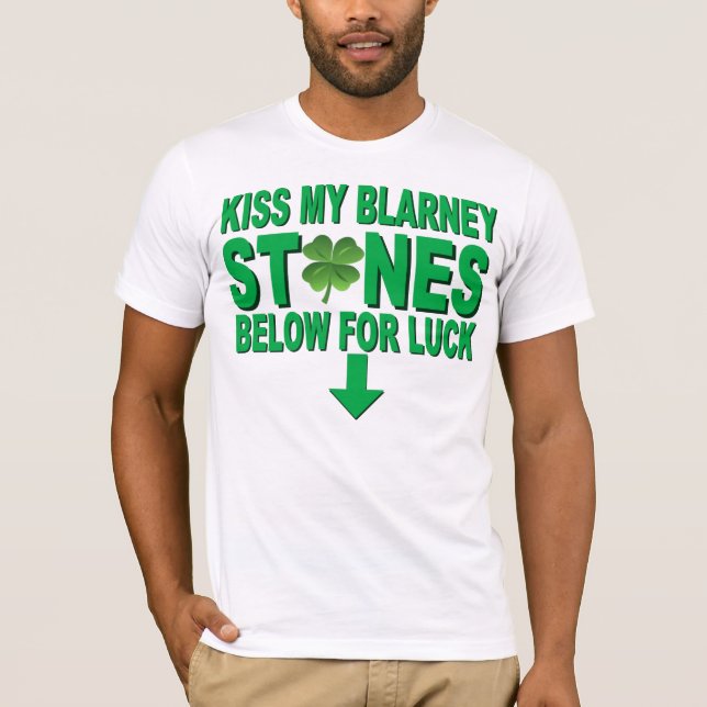 KYSSA MIN BLARNEYSTENAR TEE (Framsida)