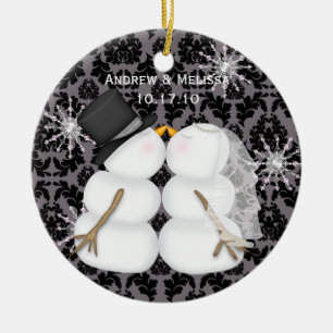 Kyssande snögubbear att gifta sig vår första jul julgransprydnad keramik