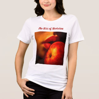 Kyssen på Nektarinen – En Intim Porträtt T Shirt