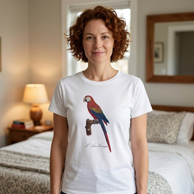 L' Ara Macao / Blågul ara  T Shirt (Scarlet Macaw or Red-Breasted Macaw, Ara macao. Women Basic White T-Shirt )