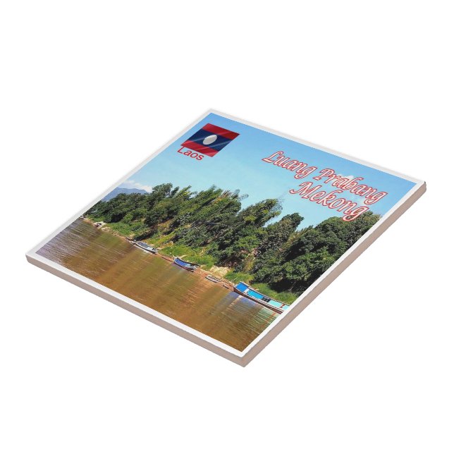 LA012 MEKONG Luang Prabang, Laos, Asien. Kakelplatta (Sidan)