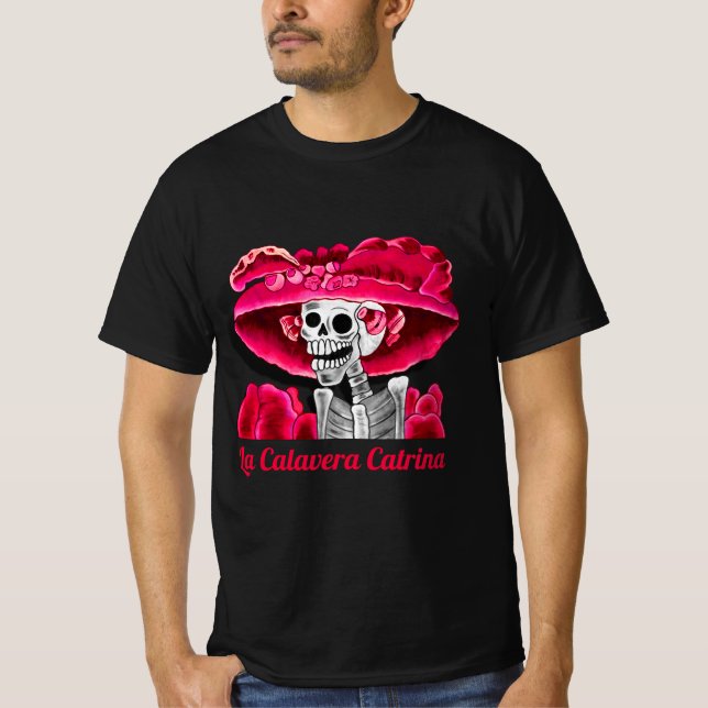 La Calavera Catrina i Red Bonnet T Shirt (Framsida)