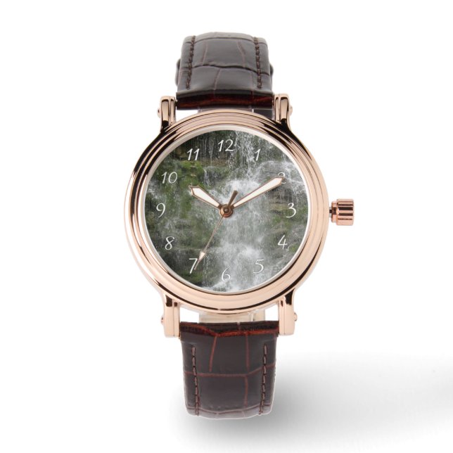 La Chute Waterfall i Forillons nationalpark Armbandsur (Framsida)