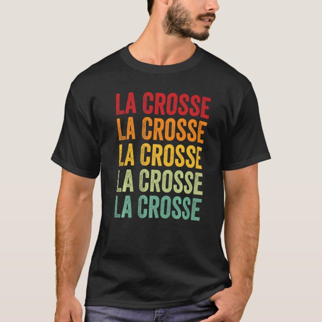 La Crosse County Wisconsin Rainbow Text T Shirt (Framsida)