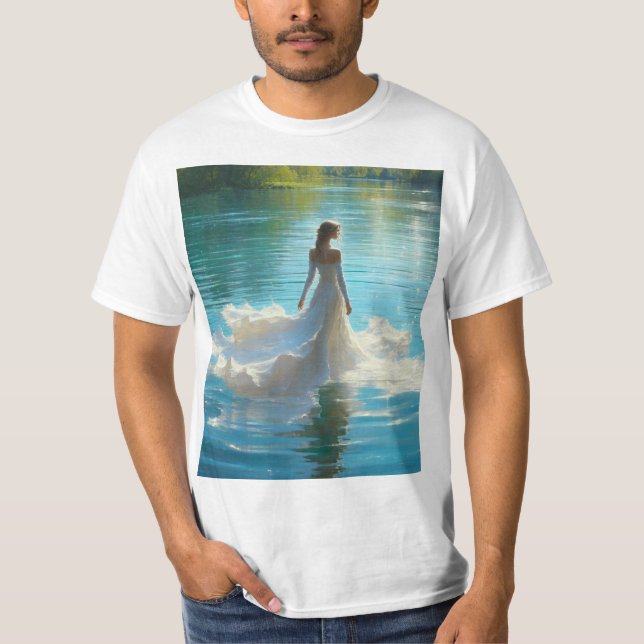 La Dama del Lago: Misticismo y Belleza T Shirt (Framsida)