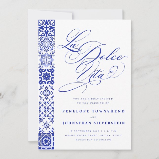La Dolce Vita Bröllopsskript Blå Vita Plattor Inbjudningar (Framsida)